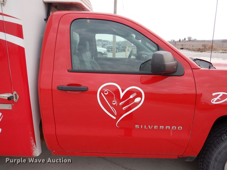 image for item MO9595 2015 Chevrolet Silverado 1500  delivery bed pickup truck