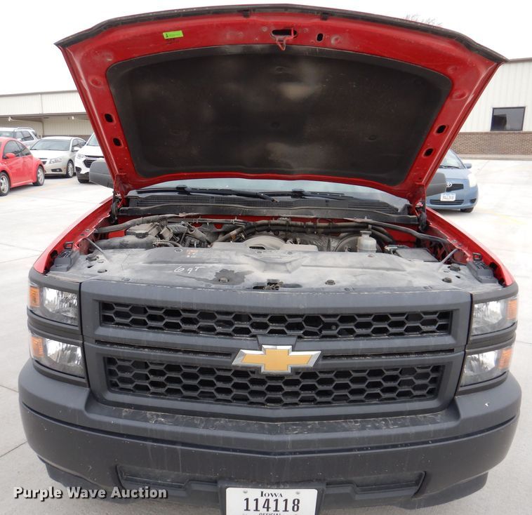 image for item MO9595 2015 Chevrolet Silverado 1500  delivery bed pickup truck