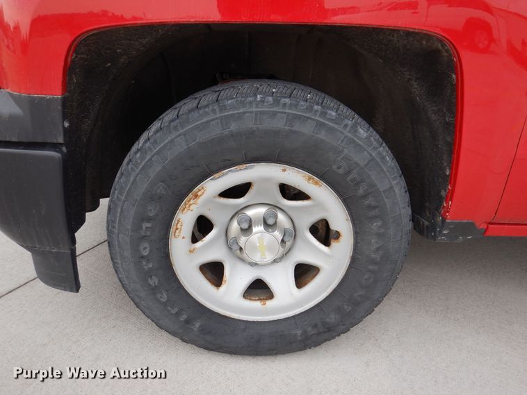 image for item MO9595 2015 Chevrolet Silverado 1500  delivery bed pickup truck