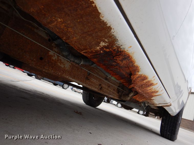 image for item MO9596 2002 Chevrolet Silverado 1500  pickup truck