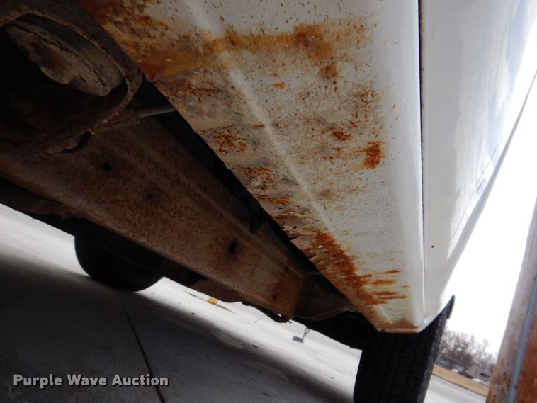 image for item MO9596 2002 Chevrolet Silverado 1500  pickup truck