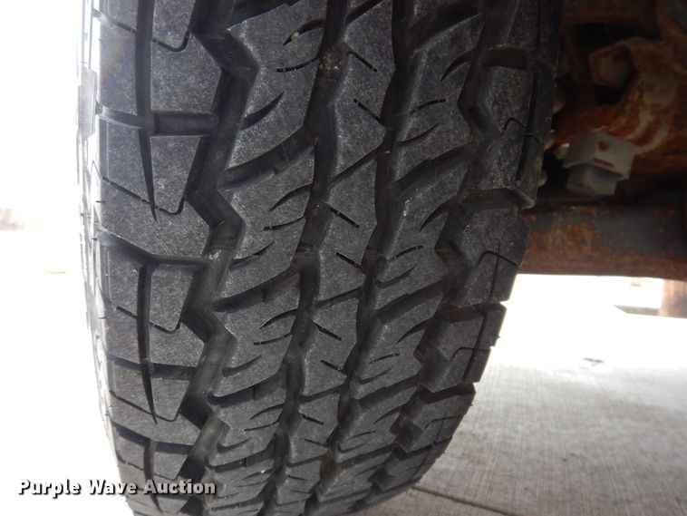 image for item MO9596 2002 Chevrolet Silverado 1500  pickup truck