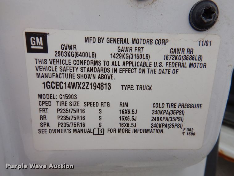 image for item MO9596 2002 Chevrolet Silverado 1500  pickup truck