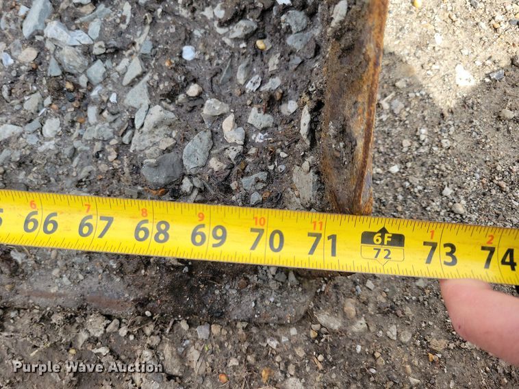 image for item MO9617 2015 Case TR270  tracked skid steer loader