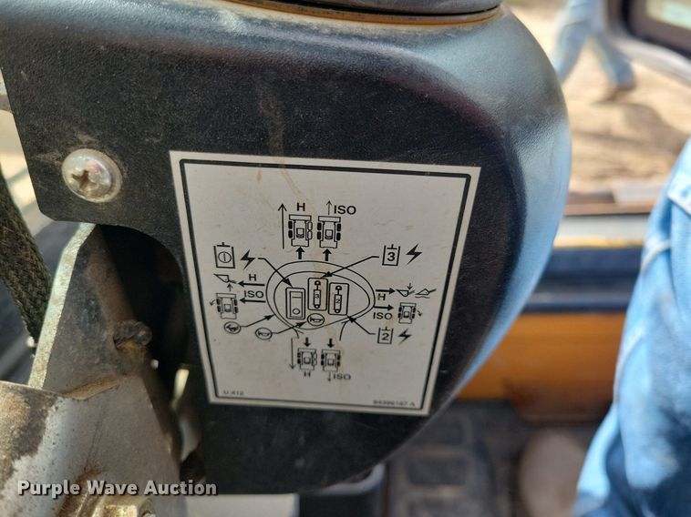 image for item MO9617 2015 Case TR270  tracked skid steer loader