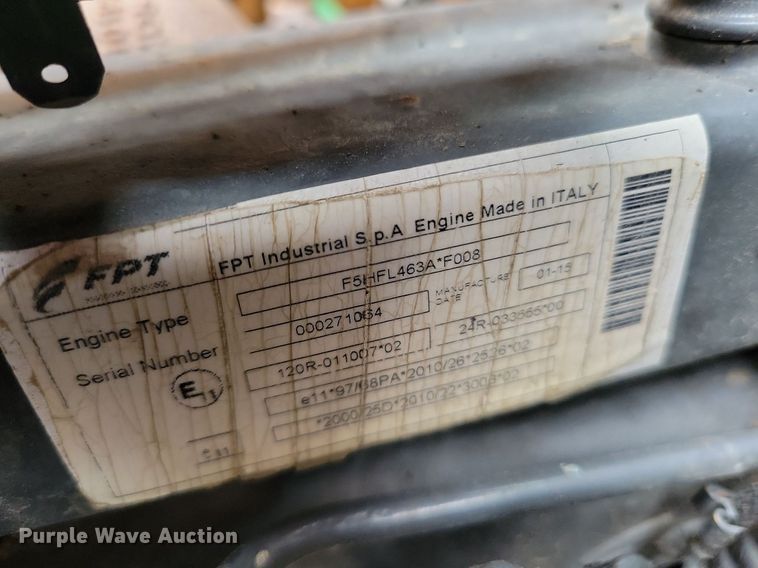 image for item MO9617 2015 Case TR270  tracked skid steer loader