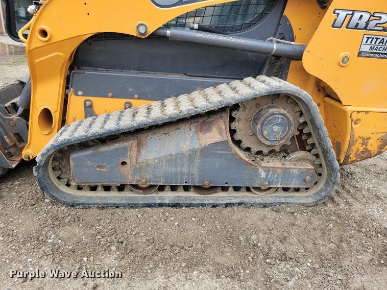 image for item MO9617 2015 Case TR270  tracked skid steer loader