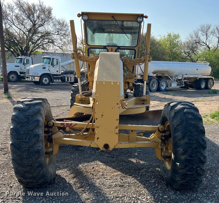 image for item MQ9876 1993 Caterpillar 12G  motor grader