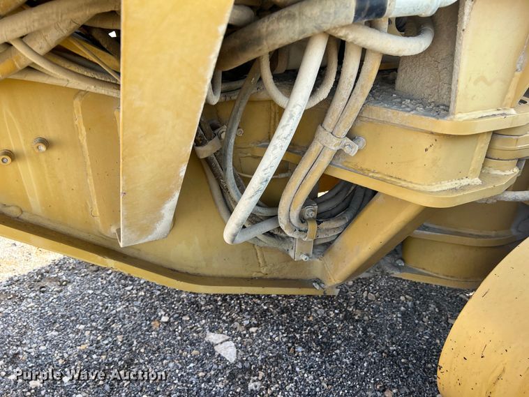 image for item MQ9876 1993 Caterpillar 12G  motor grader