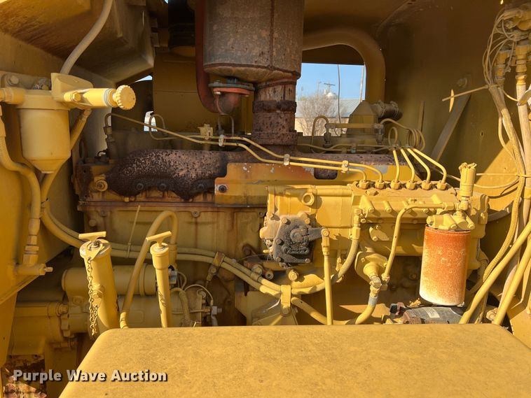 image for item MQ9876 1993 Caterpillar 12G  motor grader