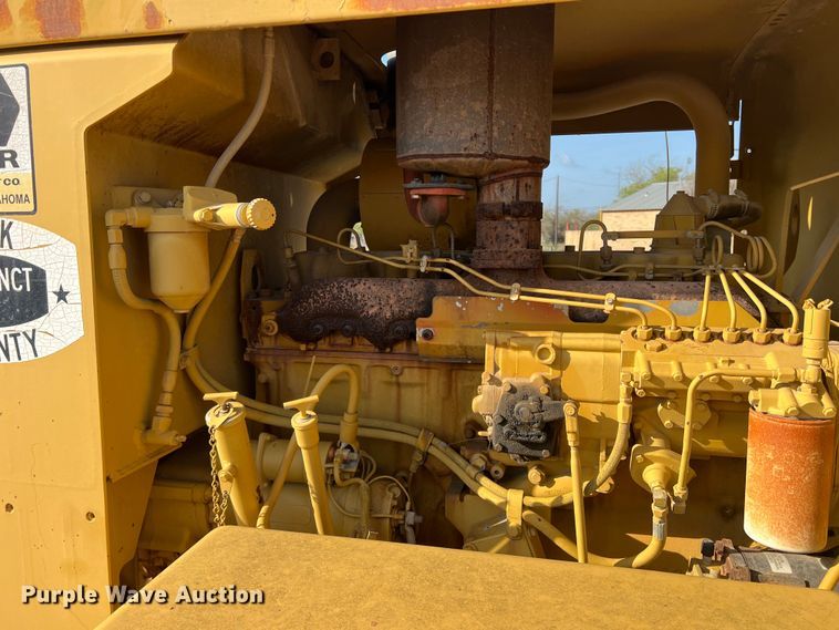 image for item MQ9876 1993 Caterpillar 12G  motor grader