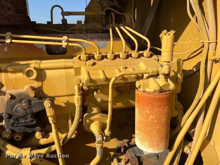 image for item MQ9876 1993 Caterpillar 12G  motor grader