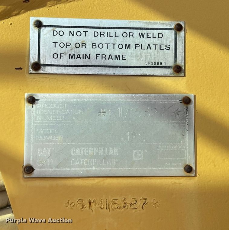 image for item MQ9876 1993 Caterpillar 12G  motor grader