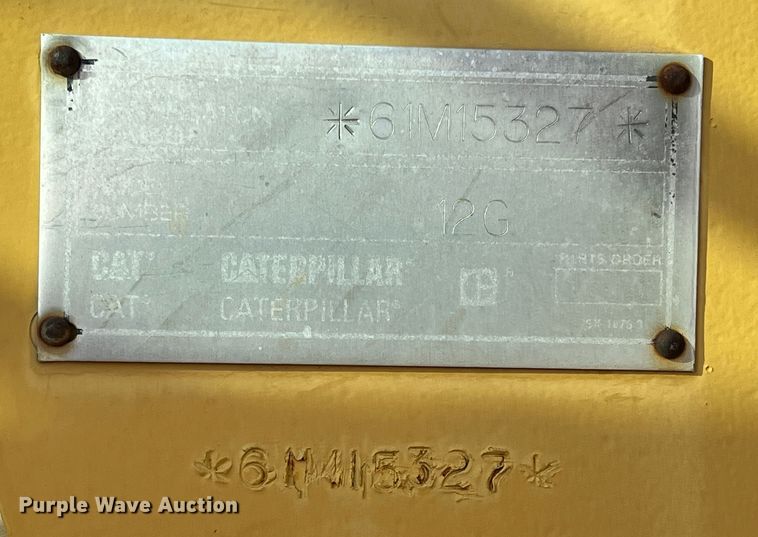 image for item MQ9876 1993 Caterpillar 12G  motor grader