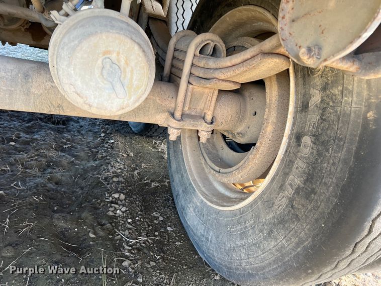 image for item MQ9877 2000 MB&G TRXL DP  end dump pup trailer