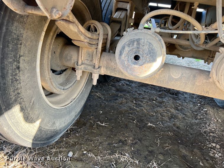 image for item MQ9877 2000 MB&G TRXL DP  end dump pup trailer