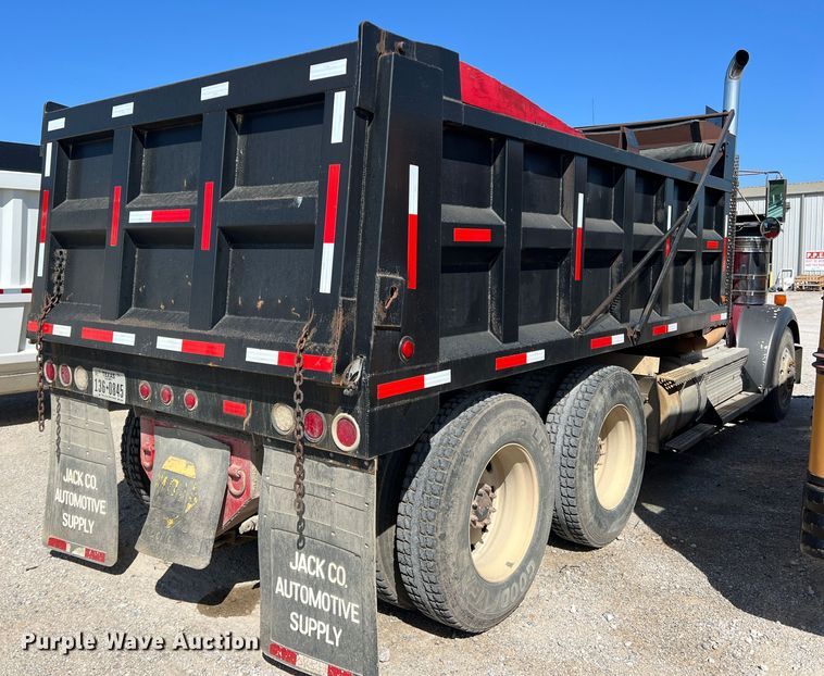 image for item MQ9879 2008 Kenworth W900  dump truck