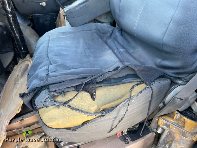 image for item MQ9879 2008 Kenworth W900  dump truck