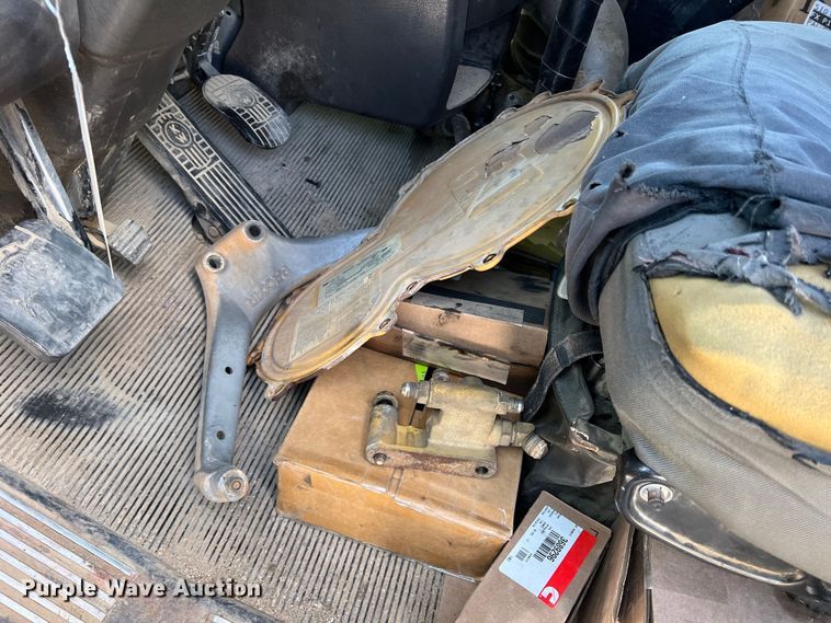 image for item MQ9879 2008 Kenworth W900  dump truck