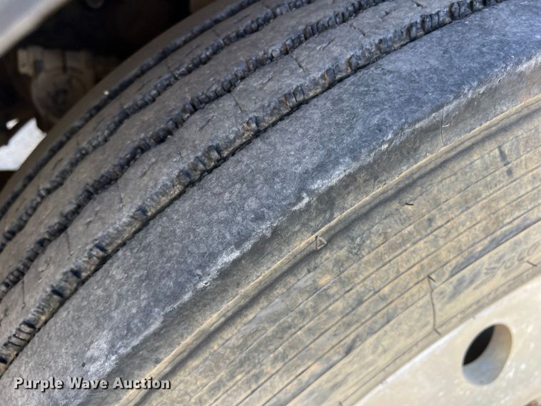 image for item MQ9879 2008 Kenworth W900  dump truck