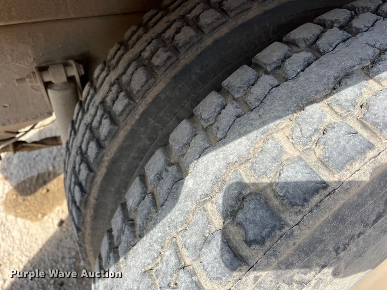 image for item MQ9879 2008 Kenworth W900  dump truck