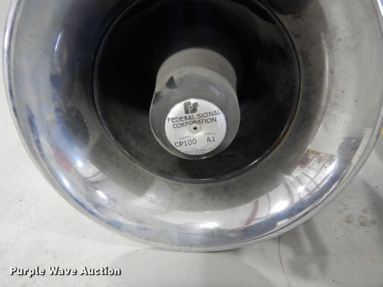 image for item MR9755 Emergency vehicle equipment