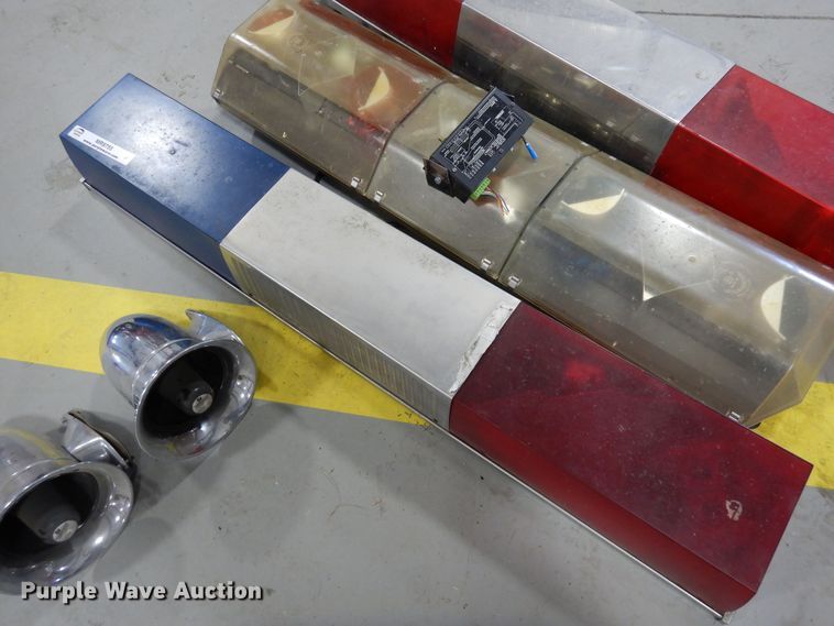 image for item MR9755 Emergency vehicle equipment