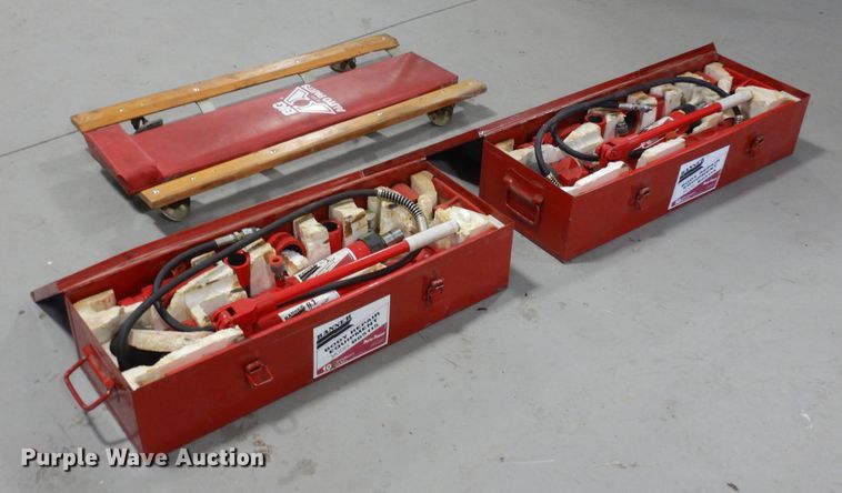 image for item MR9761 Tools