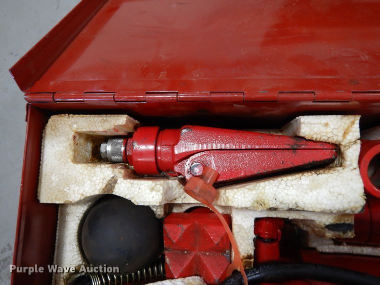 image for item MR9761 Tools