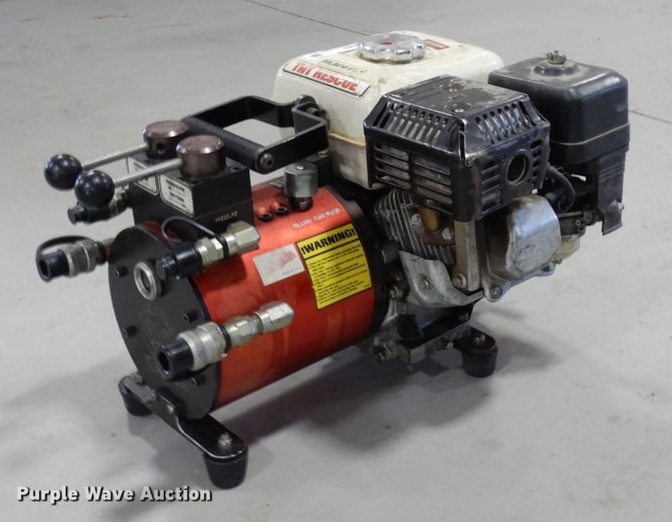 image for item MR9763 TNT Twin Power Supply  hydraulic power supply