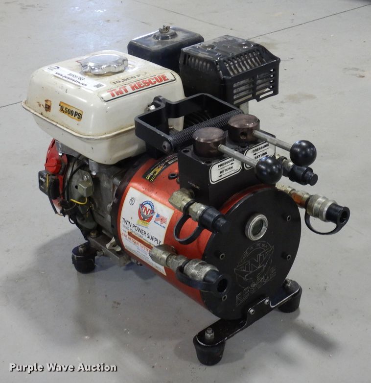 image for item MR9763 TNT Twin Power Supply  hydraulic power supply