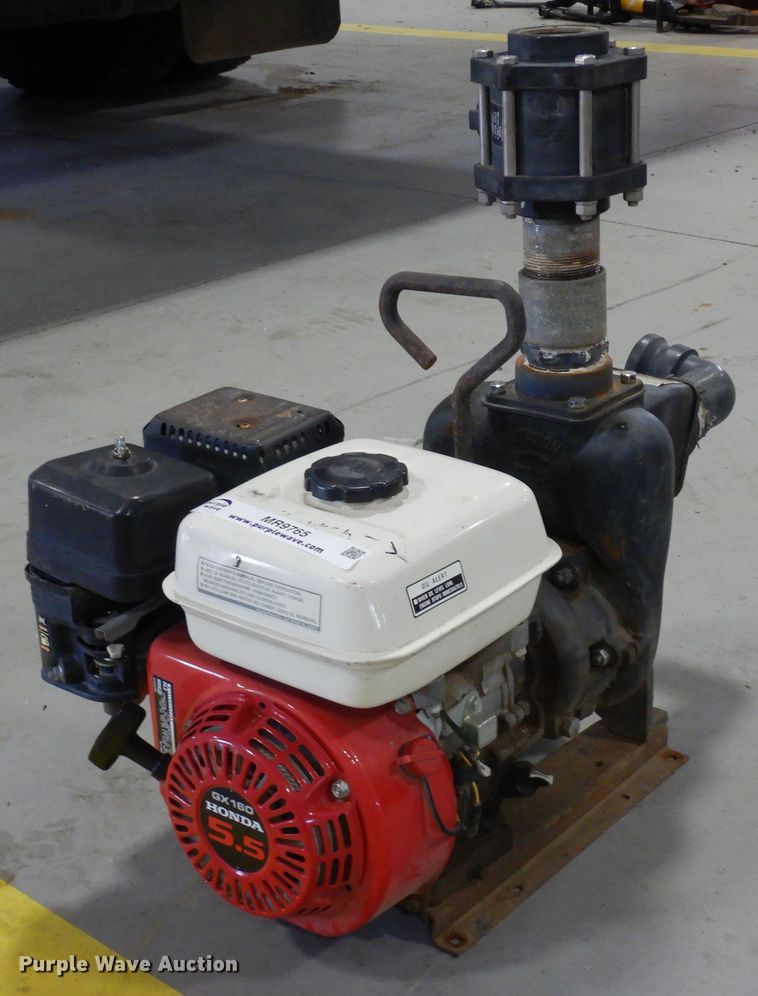 image for item MR9765 Honda  pump