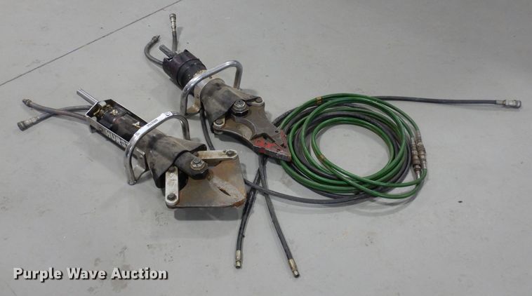 image for item MR9766 (2) Hurst Jaws of Life rescue tools