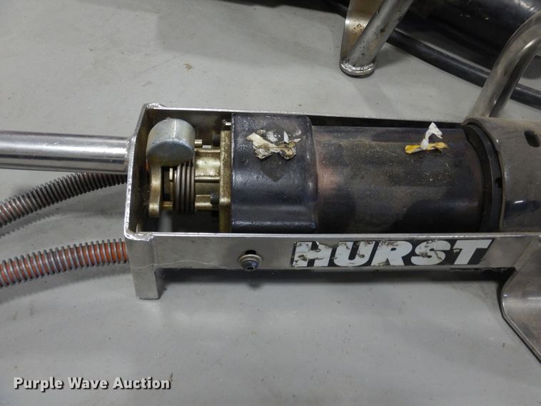 image for item MR9766 (2) Hurst Jaws of Life rescue tools