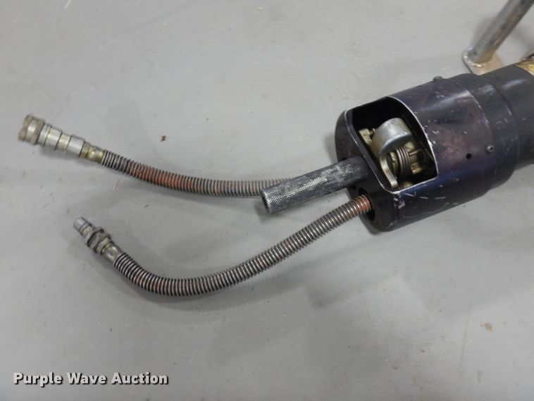 image for item MR9766 (2) Hurst Jaws of Life rescue tools