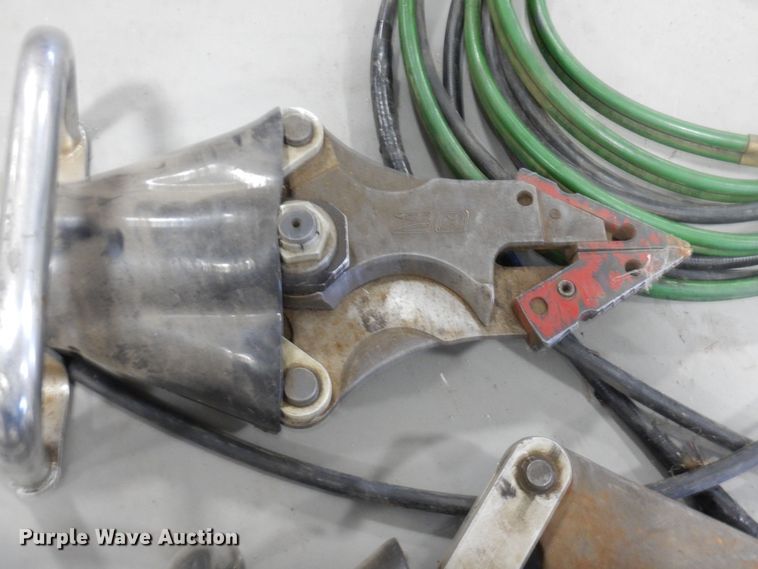 image for item MR9766 (2) Hurst Jaws of Life rescue tools