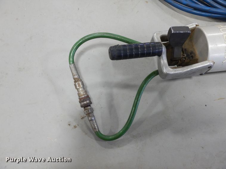 image for item MR9768 (2) Jaws of Life rescue tools