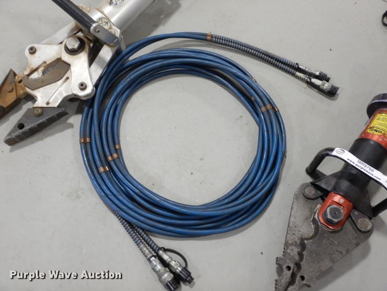 image for item MR9768 (2) Jaws of Life rescue tools