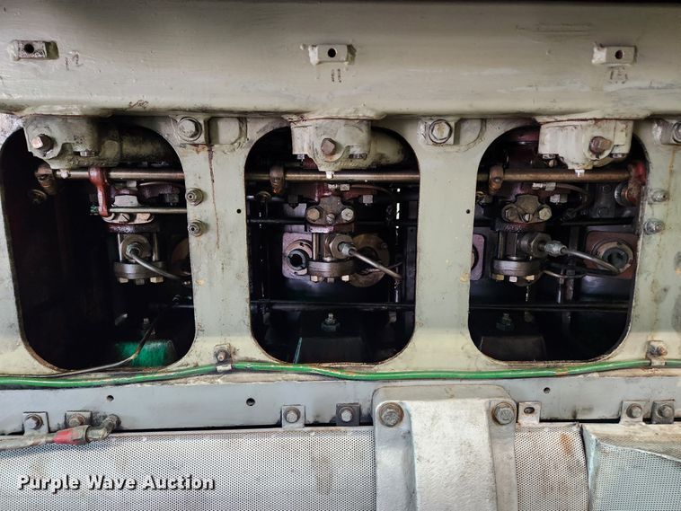 image for item MW9567 Fairbanks Morse 38TDD8 1/8  generator