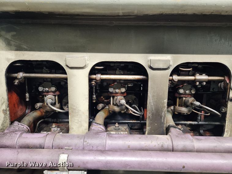 image for item MW9567 Fairbanks Morse 38TDD8 1/8  generator