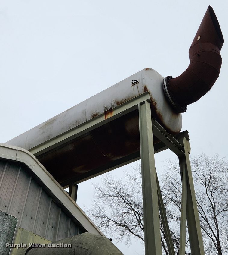 image for item MW9567 Fairbanks Morse 38TDD8 1/8  generator