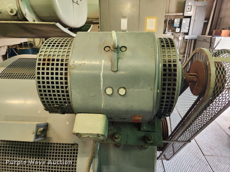 image for item MW9568 Fairbanks Morse 38TDD8 1/8  generator