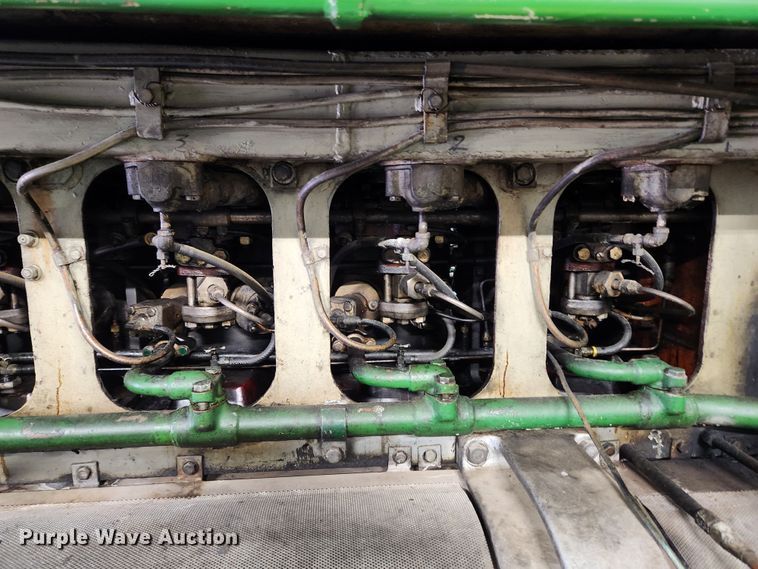 image for item MW9568 Fairbanks Morse 38TDD8 1/8  generator