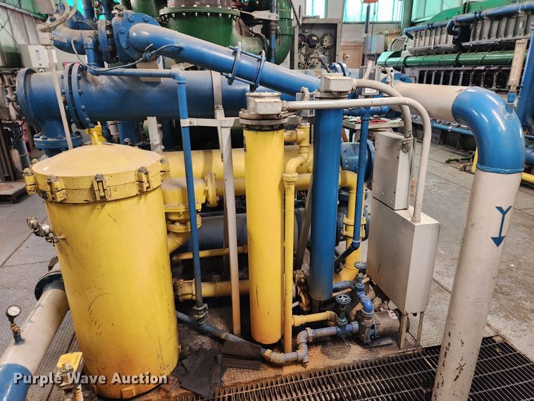 image for item MW9568 Fairbanks Morse 38TDD8 1/8  generator