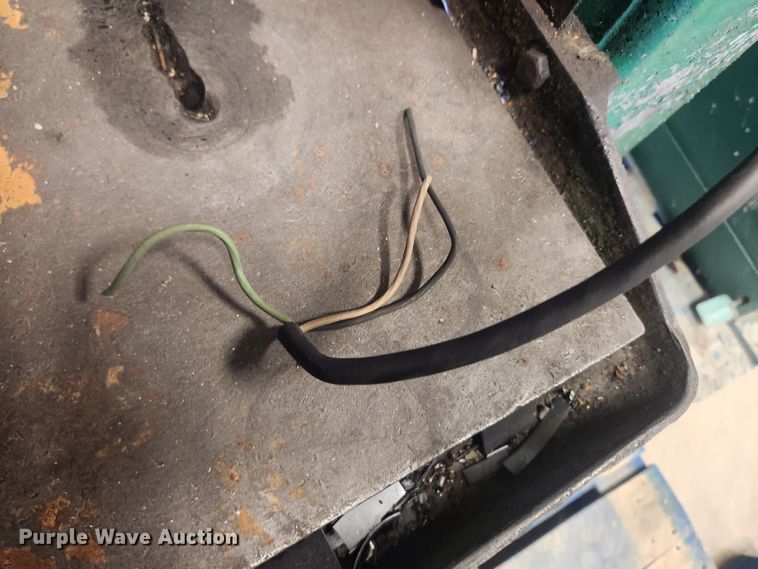 image for item MW9588 Tools