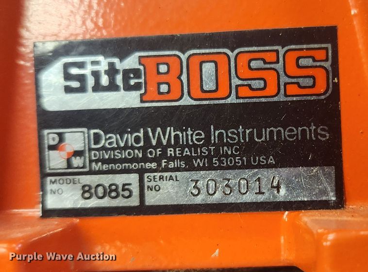 image for item MW9599 Surveying tools