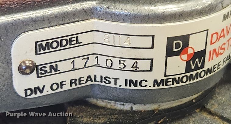 image for item MW9599 Surveying tools