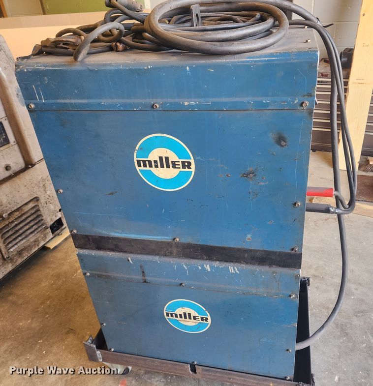 image for item MW9608 (2) Miller Dialarc 250P welders