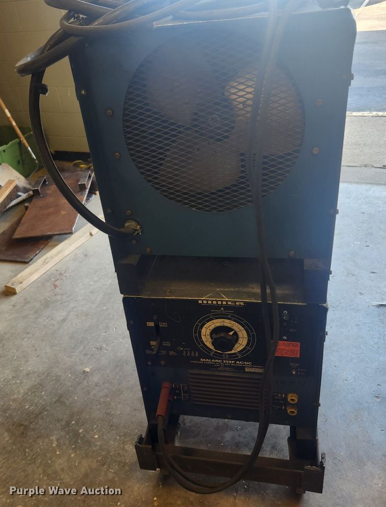 image for item MW9608 (2) Miller Dialarc 250P welders