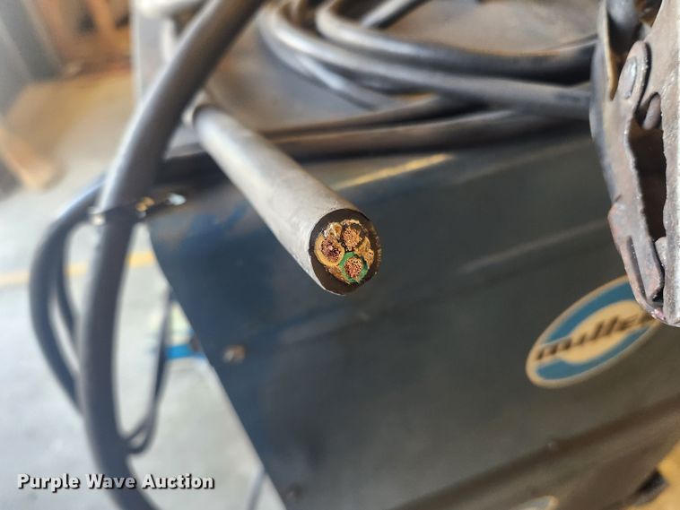 image for item MW9608 (2) Miller Dialarc 250P welders